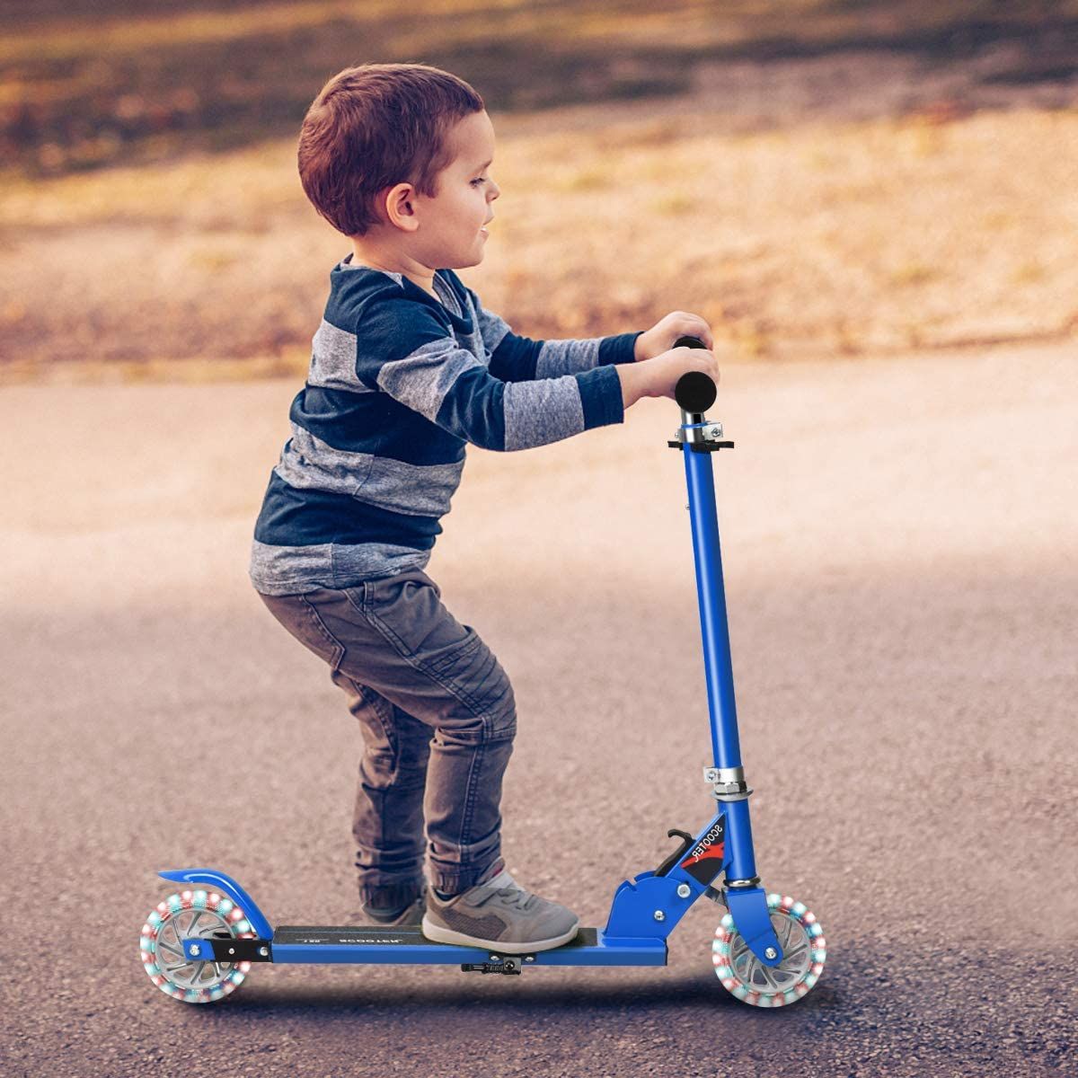 Trottinette Enfant Pliable avec Lumières LED - Hauteur Réglable et Design Coloré pour des Balades Amusantes en Toute Sécurité